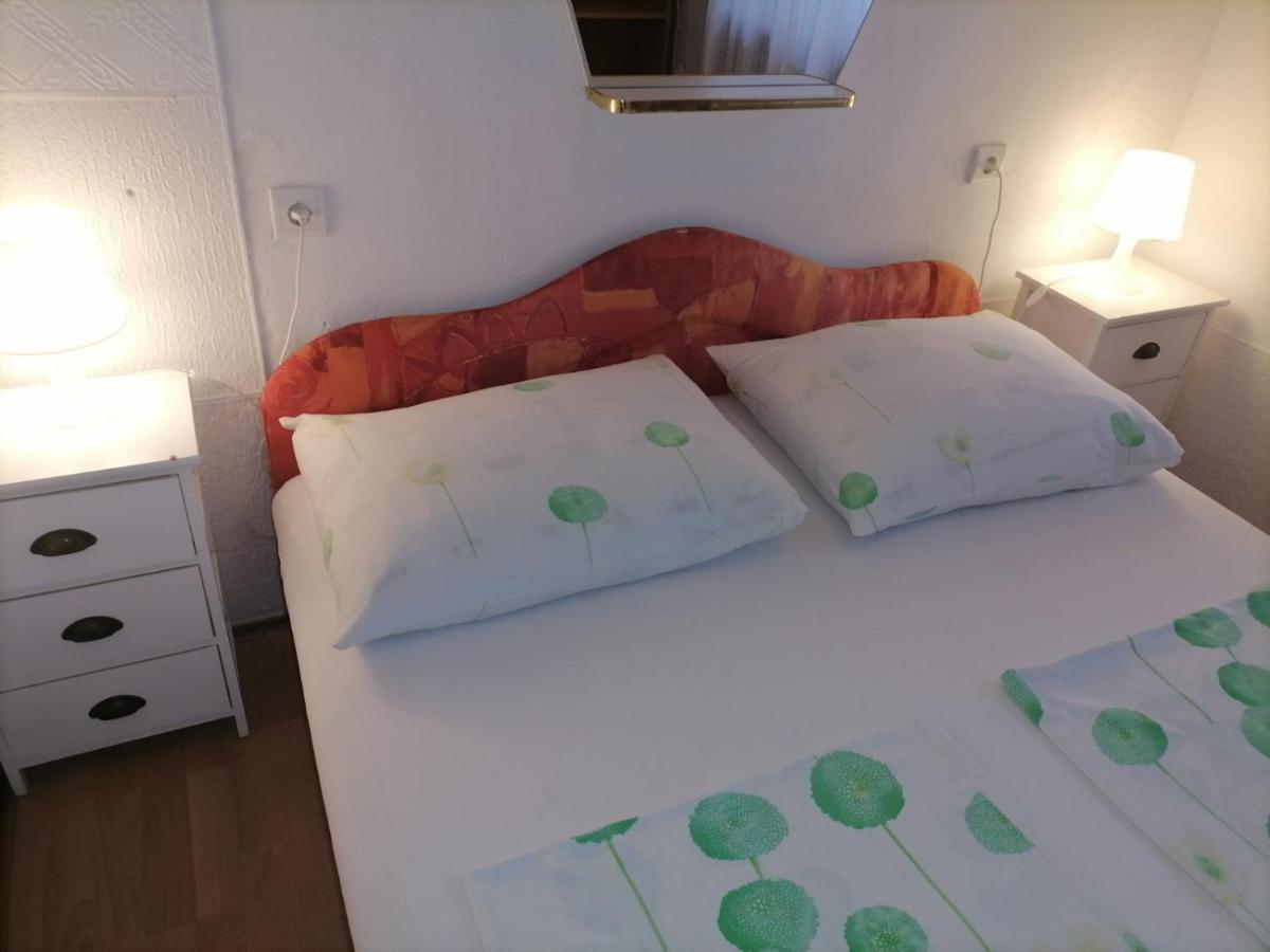 Rooms Mara Skradin Exterior foto