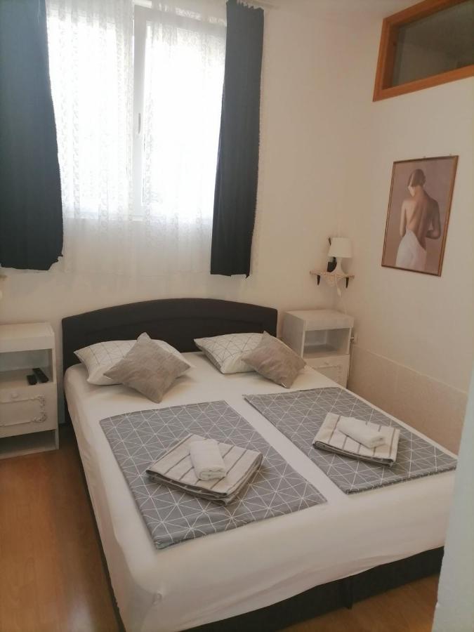 Rooms Mara Skradin Exterior foto