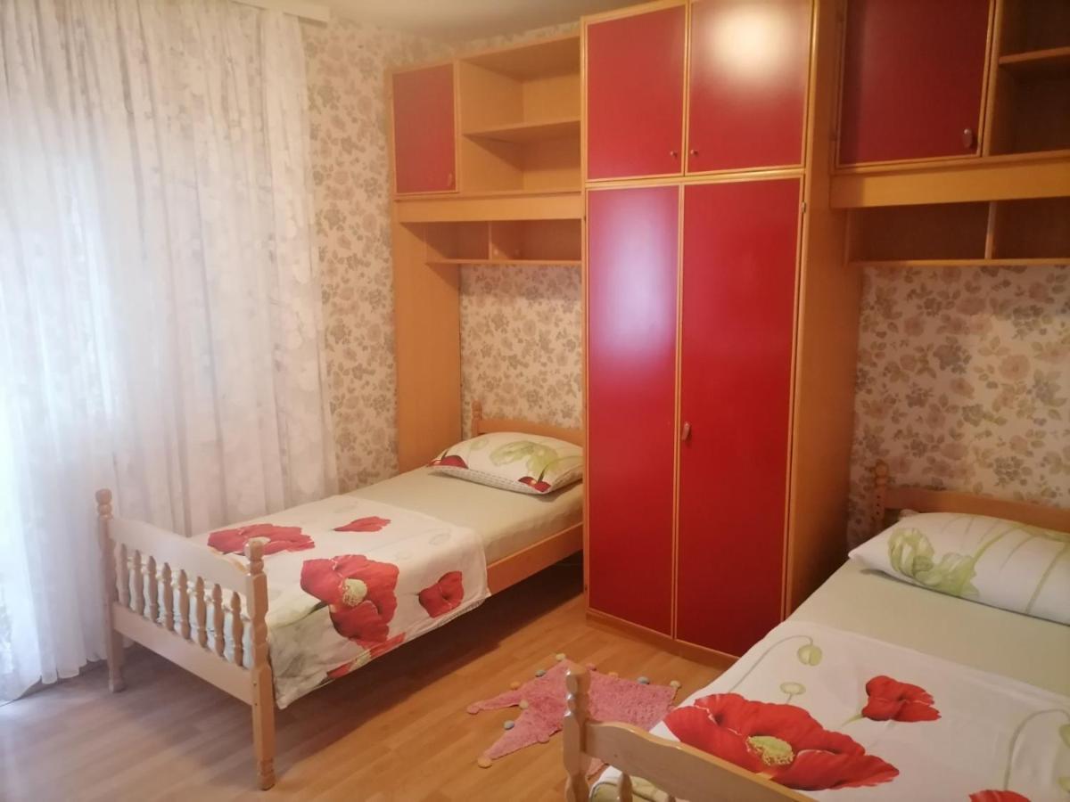 Rooms Mara Skradin Exterior foto