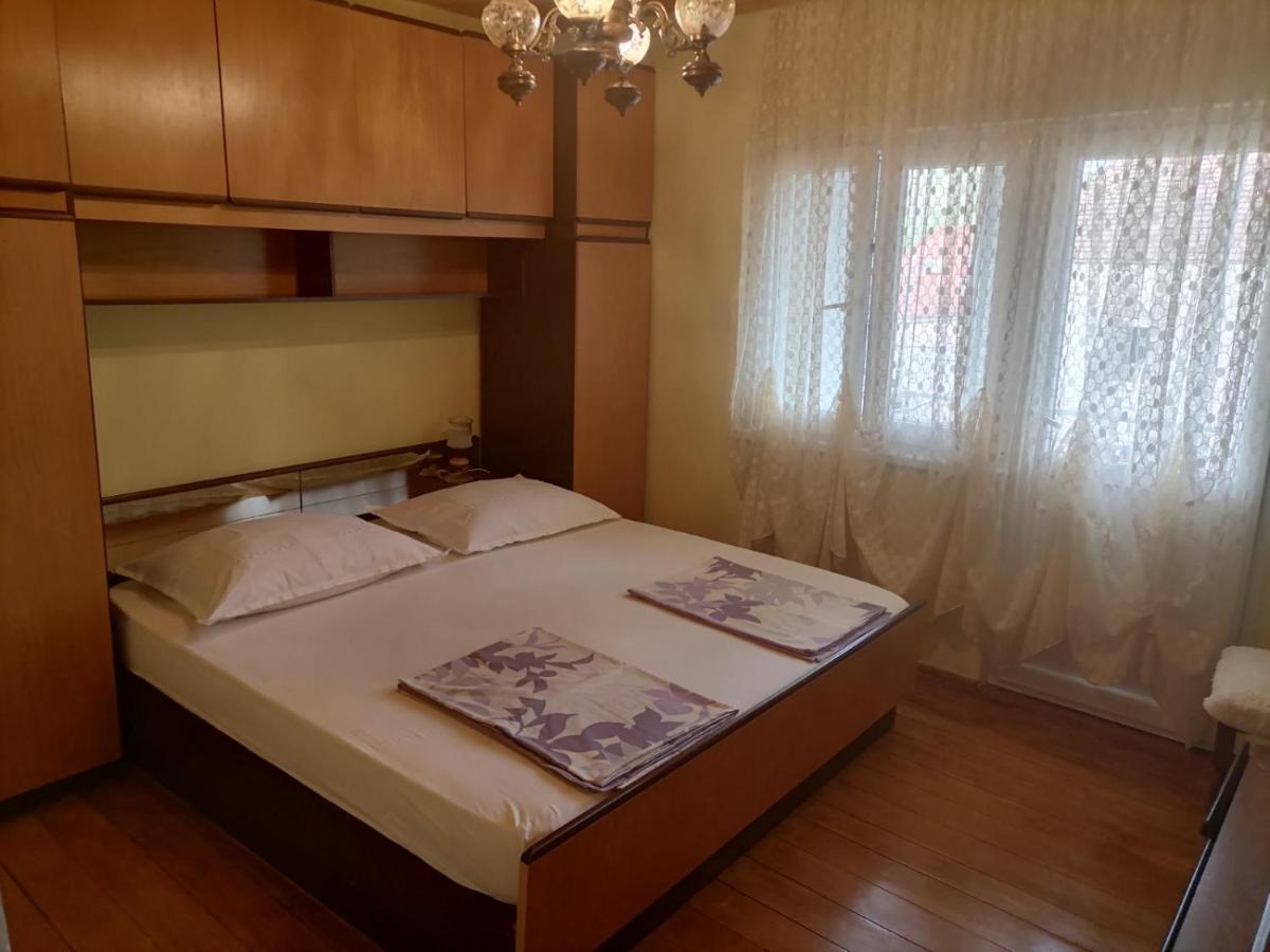 Rooms Mara Skradin Exterior foto