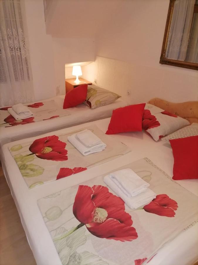 Rooms Mara Skradin Exterior foto