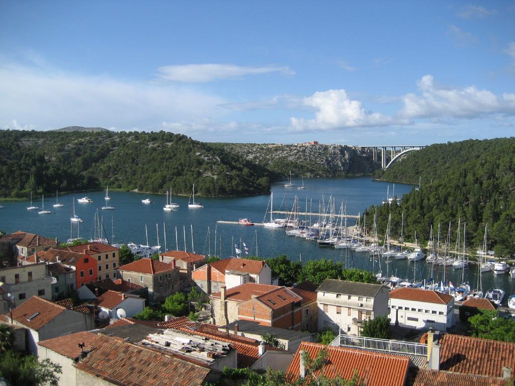 Rooms Mara Skradin Exterior foto